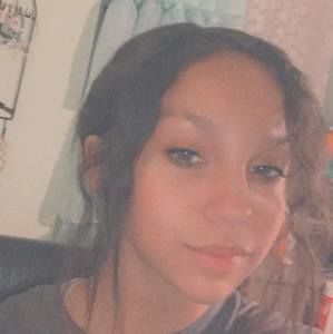 Meet your Posher, Ciara